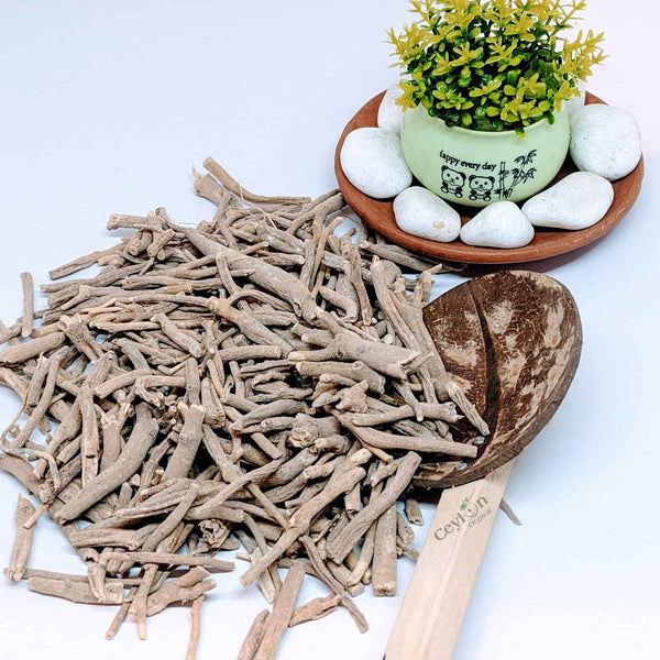 Ashwagandha root slices: A natural source of adaptogens for a holistic approach to wellness.