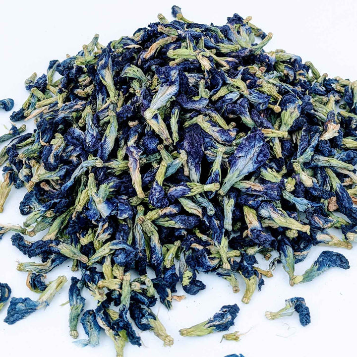 Bulk packaging of 3kg+ dried butterfly pea flowers, ideal for making blue tea in large quantities.