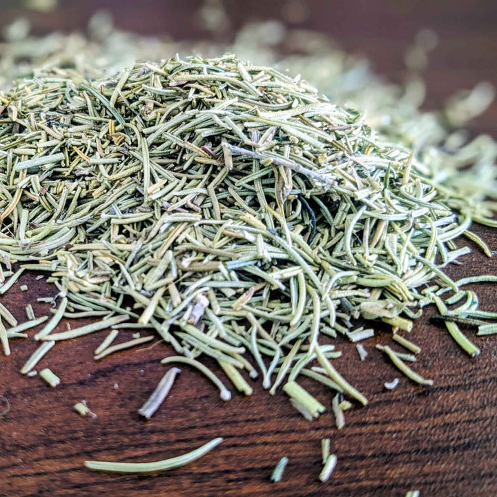 vibrant green dried rosemary leaves rich in antioxidants